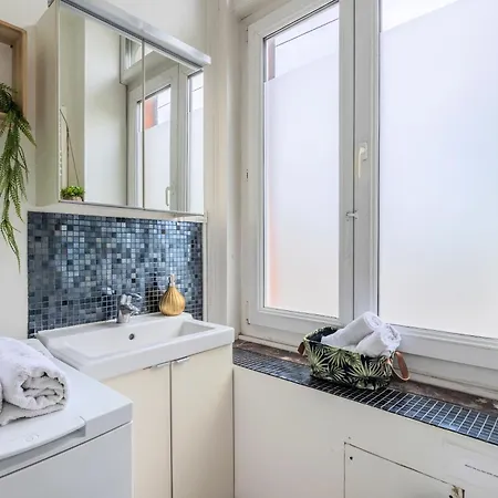 T2 En Face Du Tramway Et Proche De Lille Apartamento