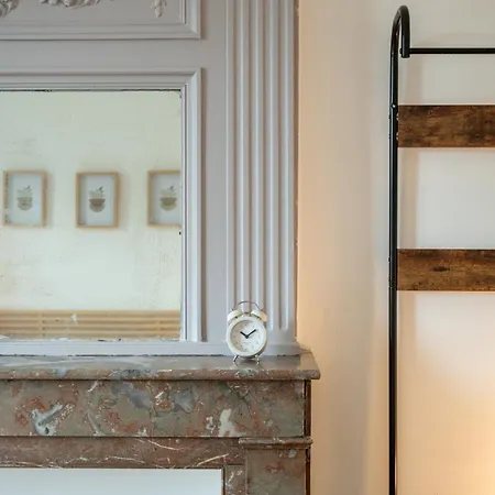 T2 En Face Du Tramway Et Proche De Lille *