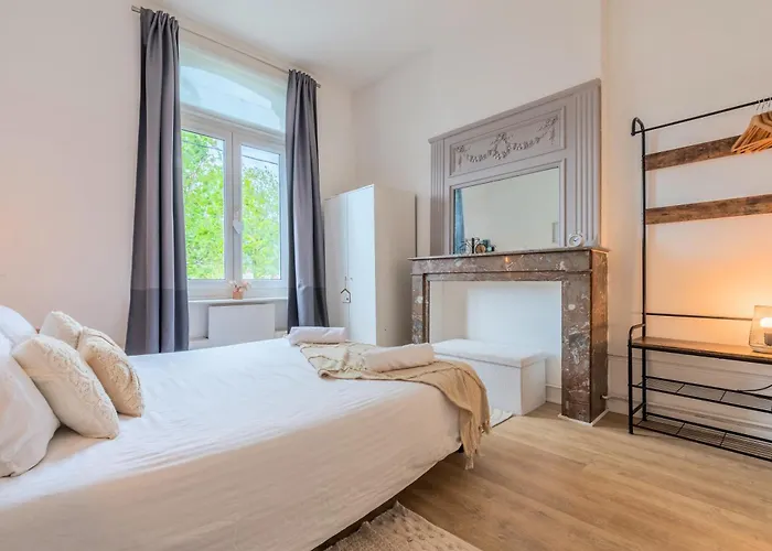 T2 En Face Du Tramway Et Proche De Lille * Marquette lez Lille