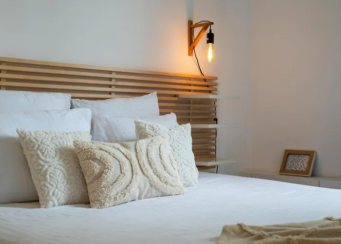 T2 En Face Du Tramway Et Proche De Lille